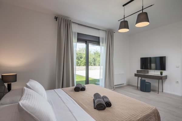Villa Epic 2 & 3