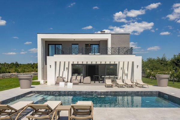 Villa Epic 2 & 3