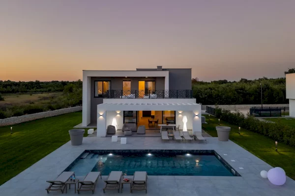 Villa Epic 4 & 5